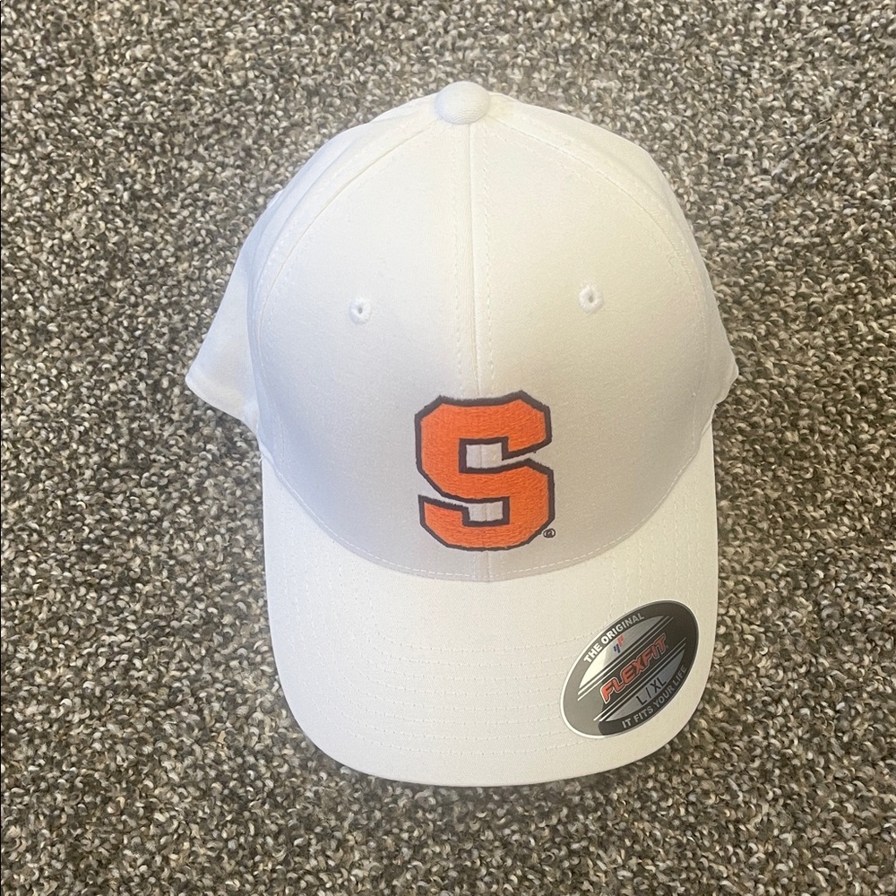 Syracuse University White Cap with Orange S Logo Fitted L/XL Never Worn.